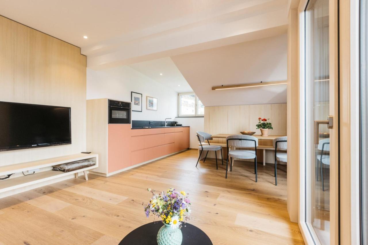 Lisis Loggia Apartment Нова Поненте Екстериор снимка
