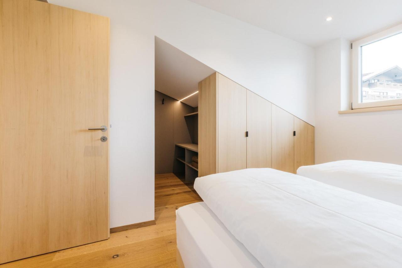 Lisis Loggia Apartment Нова Поненте Екстериор снимка