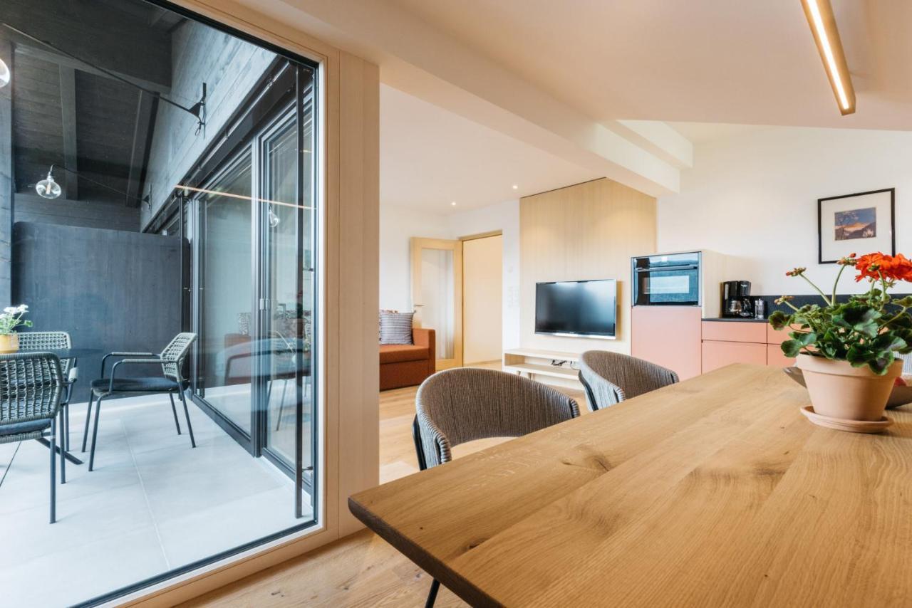 Lisis Loggia Apartment Нова Поненте Екстериор снимка