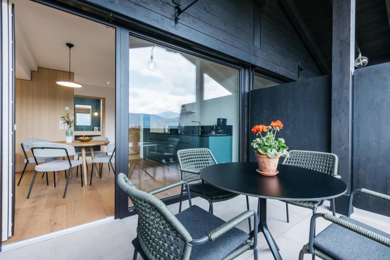 Lisis Loggia Apartment Нова Поненте Екстериор снимка